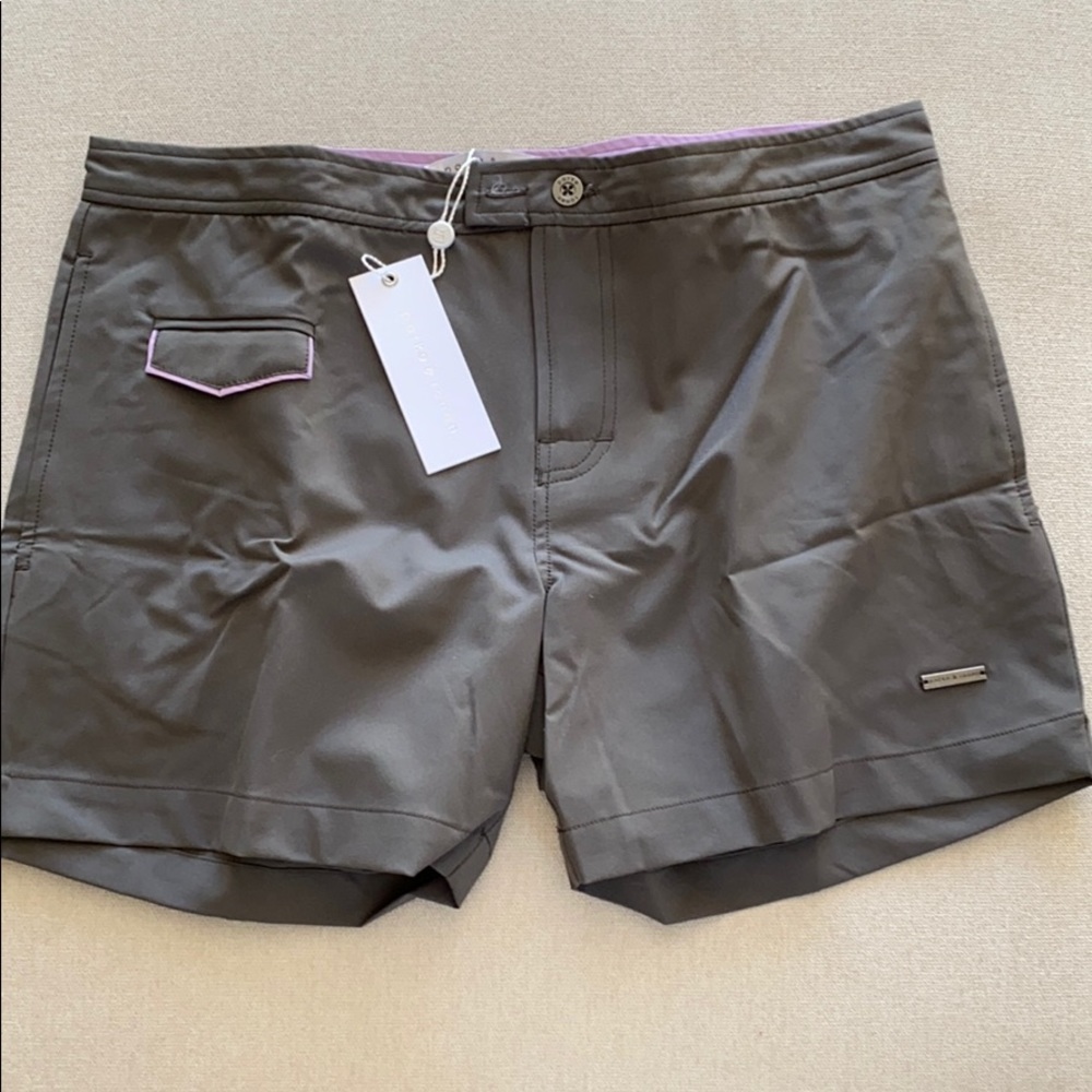 Park and Ronan  men 's Grey trunk with lavender